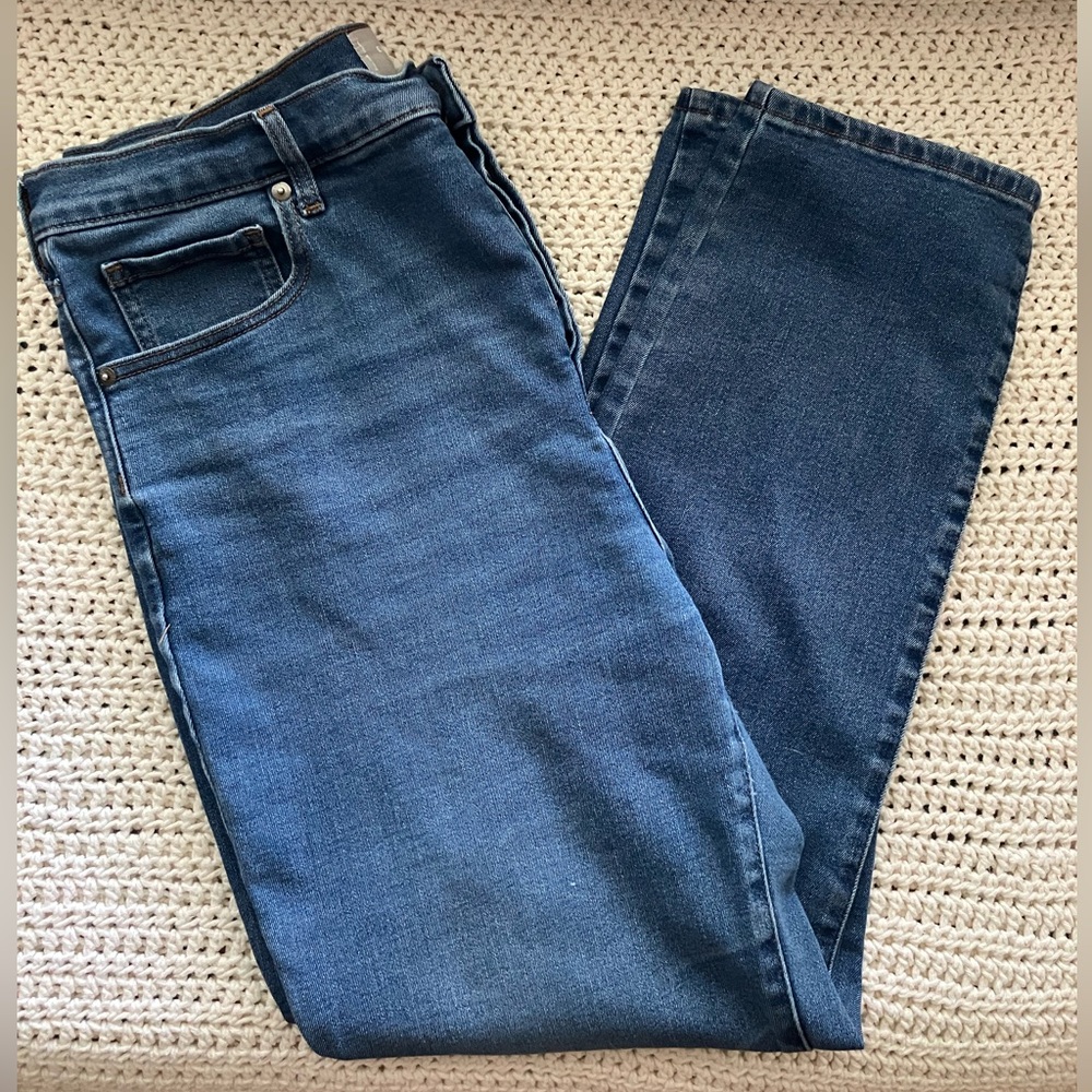 Everlane High Rise Slim-Straight (Cigarette) Jean, size 33.